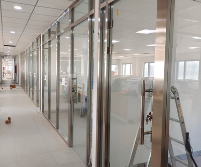 不锈钢隔断